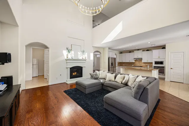 $500,000 | 5003 Harvest Knoll Drive, Spring, TX 77389