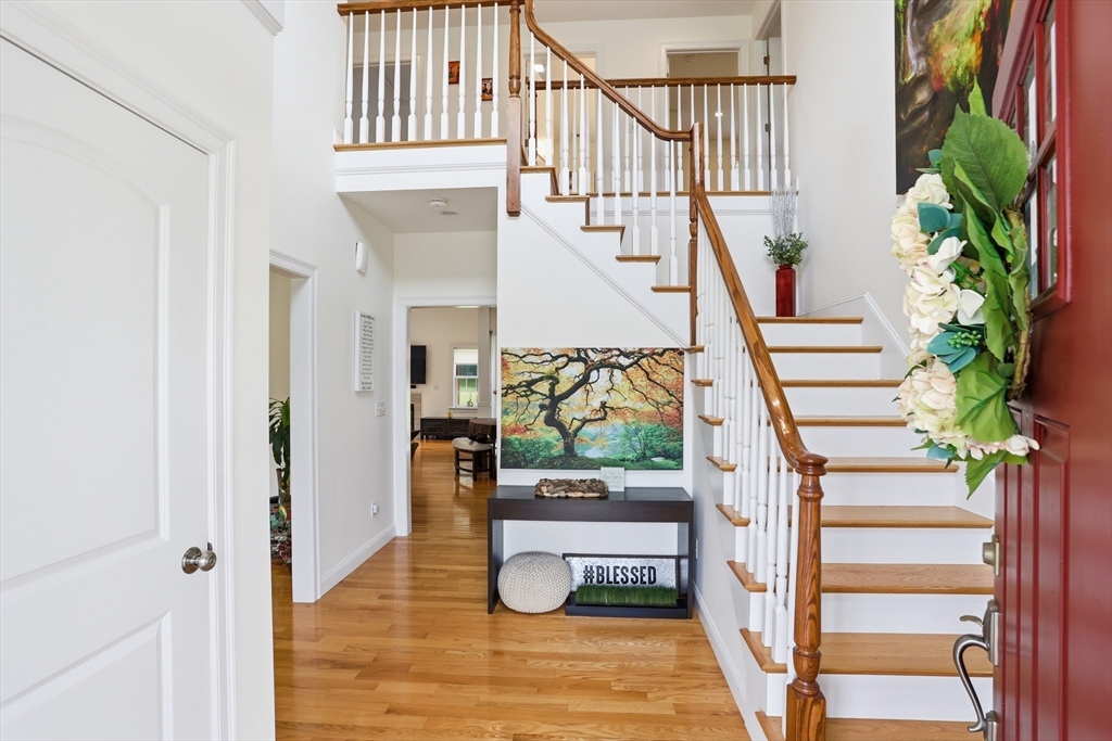 9 Boxwood Road Westford, MA 01886 - Photo 3 of 40