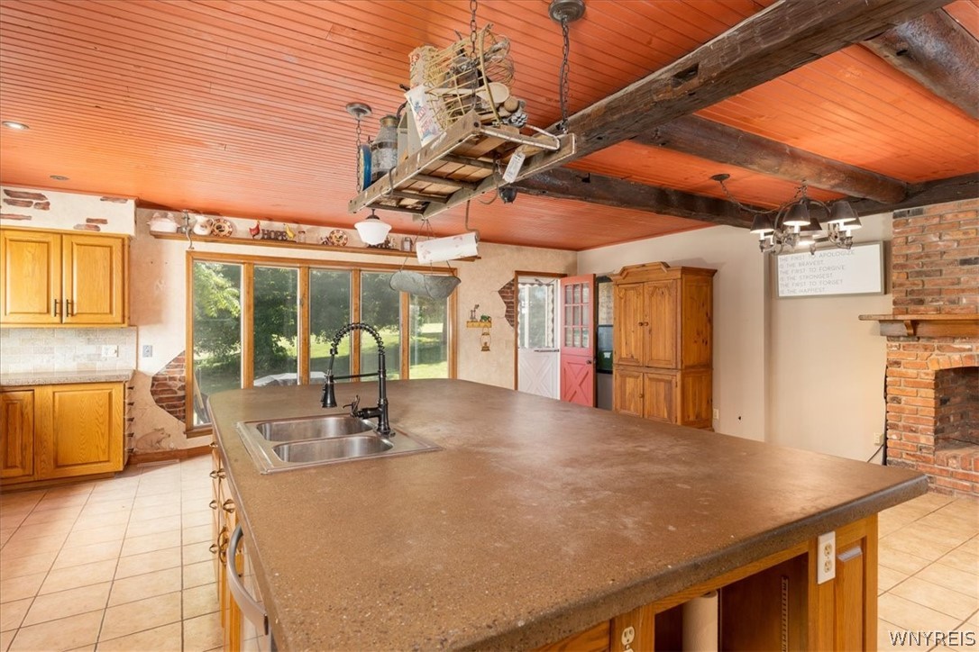 534 Akron Road Akron, NY 14001 - Photo 11 of 37