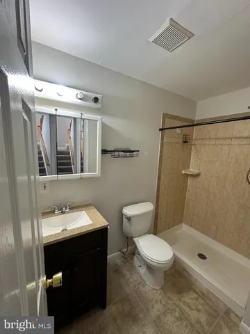 $2,750 | 7 Drumcastle Court, Germantown, MD 20876