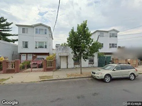 $425,000 | 1000 Crescent Street | East New York