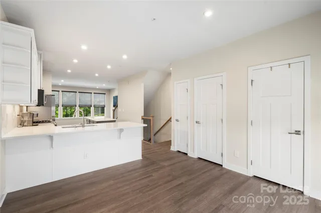 $3,900 | 128 Music Hall Way, Charlotte, NC 28203