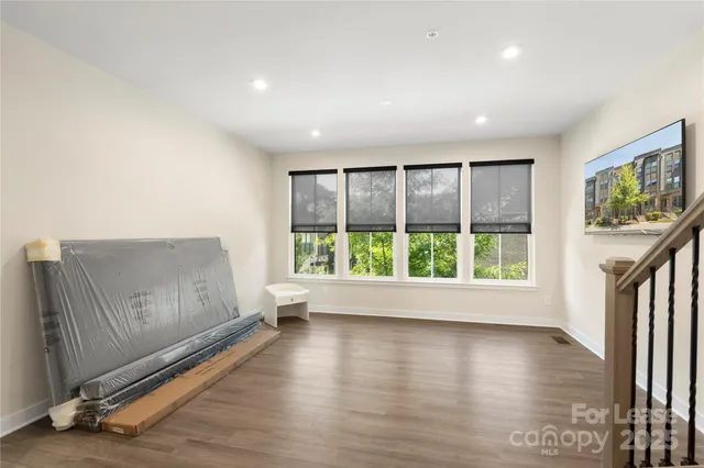 $3,900 | 128 Music Hall Way, Charlotte, NC 28203