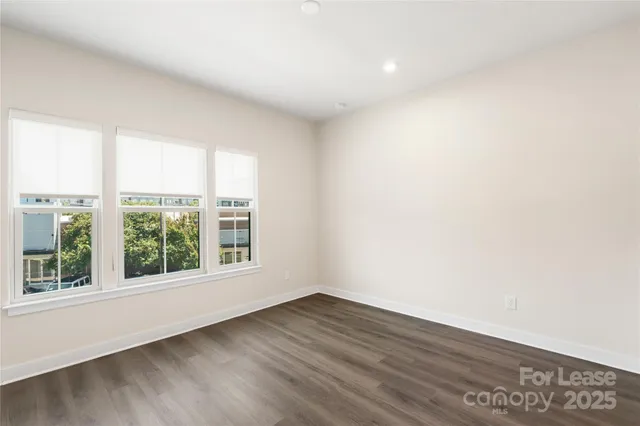 $3,900 | 128 Music Hall Way, Charlotte, NC 28203