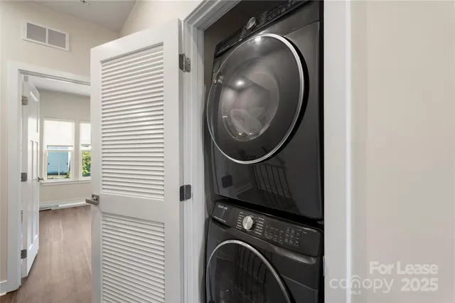 $3,900 | 128 Music Hall Way, Charlotte, NC 28203