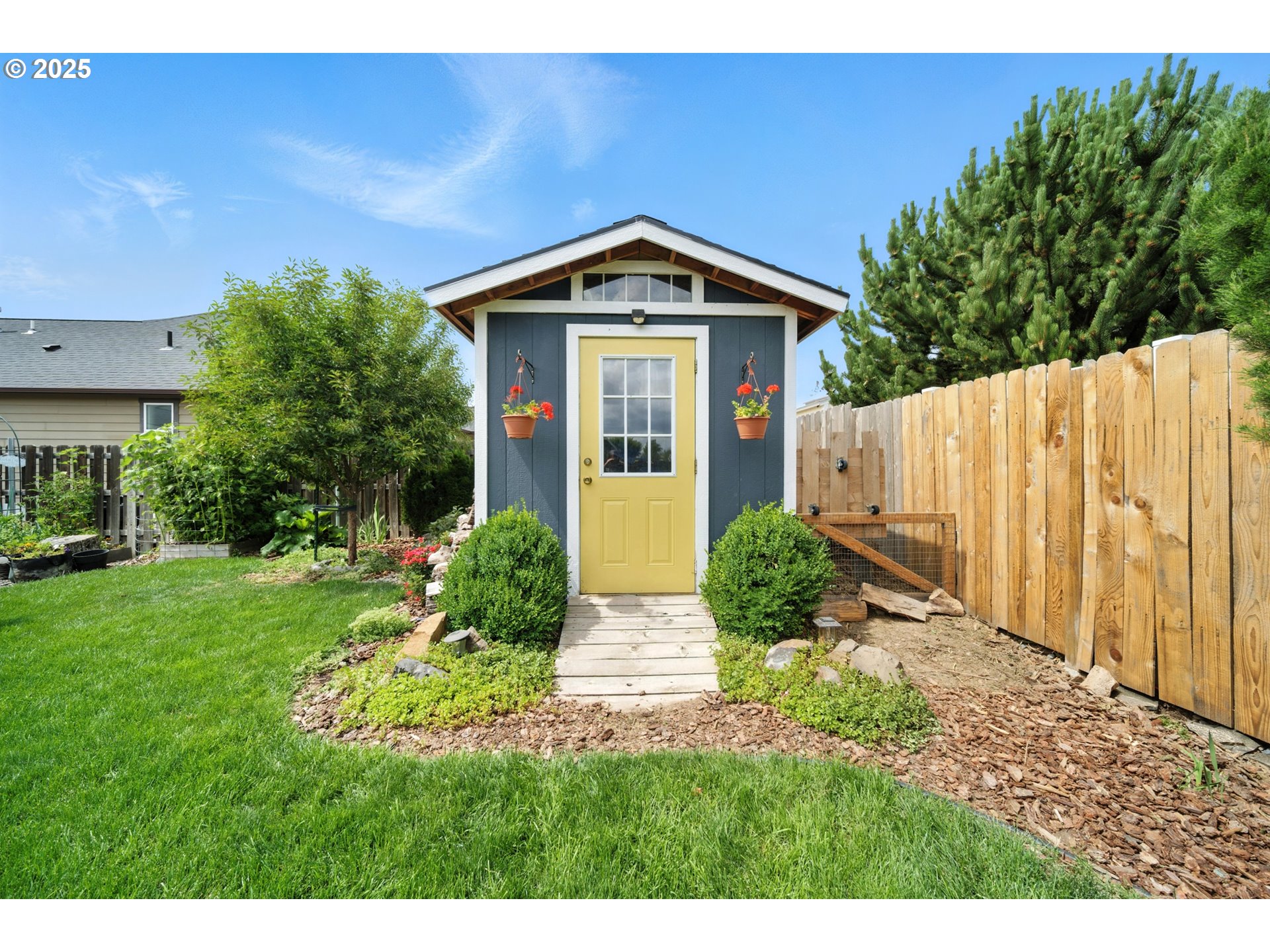 1908 Southwest 2nd Drive Pendleton, OR 97801 - Photo 39 of 40 a view of a house with yard and plants