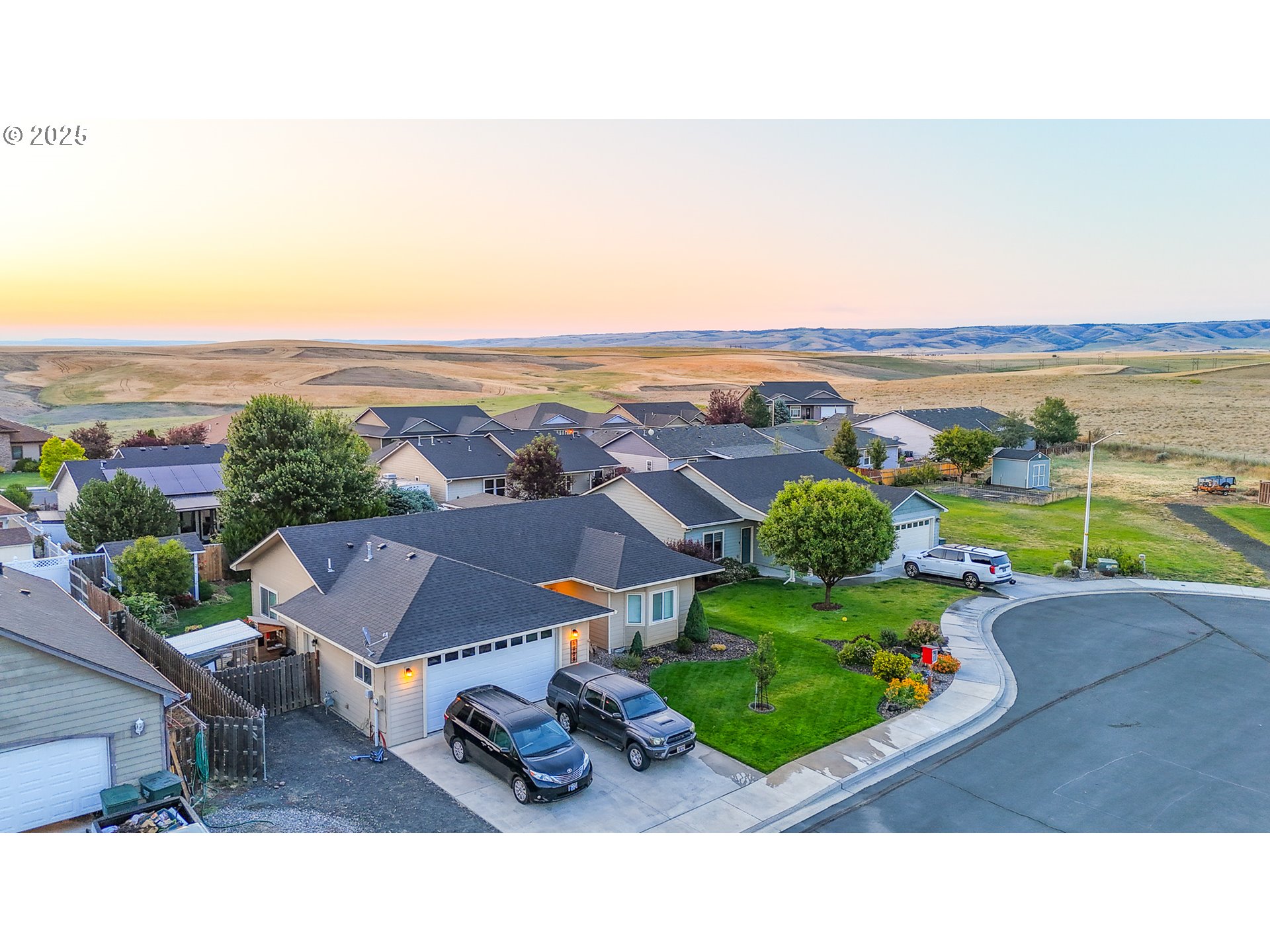 1908 Southwest 2nd Drive Pendleton, OR 97801 - Photo 5 of 40 an aerial view of a house