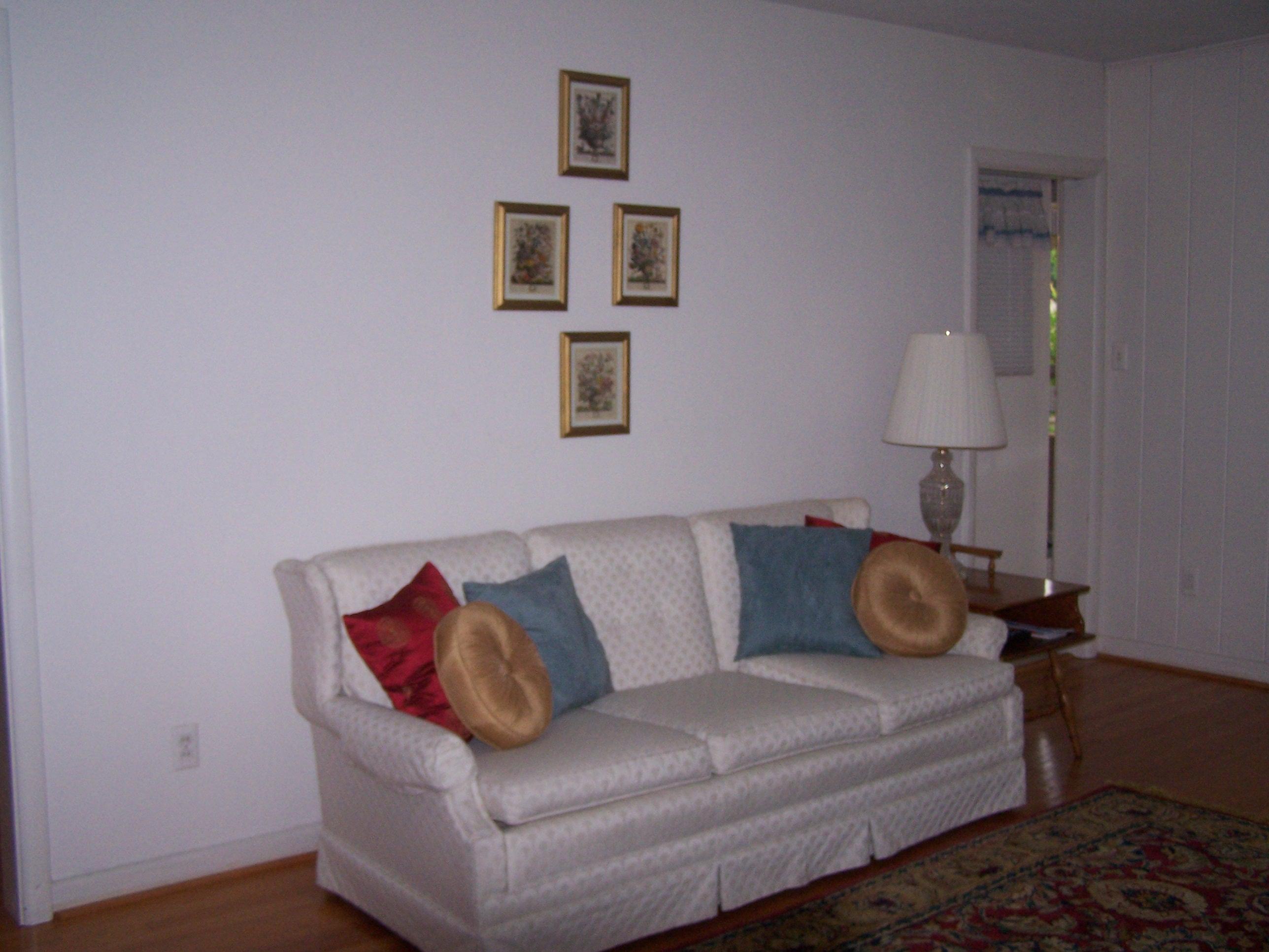 3327 Frontier Road Northwest Roanoke, VA 24012 - Photo 5 of 29 Living Room
