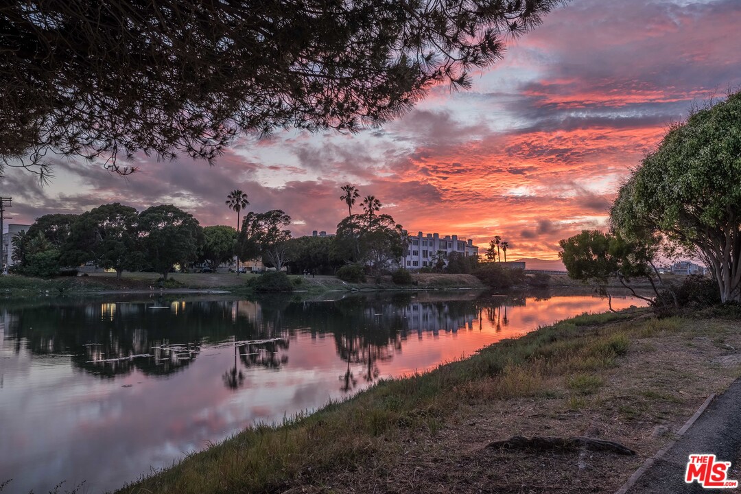 6501 Esplanade Playa del Rey, CA 90293 - Photo 1 of 54 a view of lake