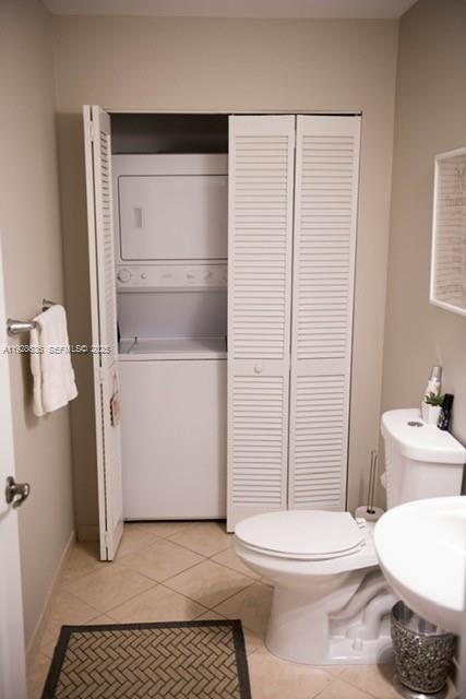 8395 Southwest 73rd Avenue, Unit 105 Miami, FL 33143 - Photo 8 of 14 a bathroom with a toilet and a shower