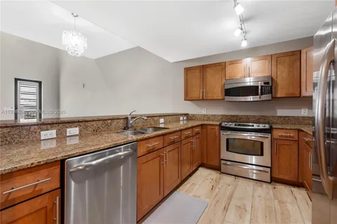 $407,000 | 8395 Southwest 73rd Avenue, Unit 105, Miami, FL 33143