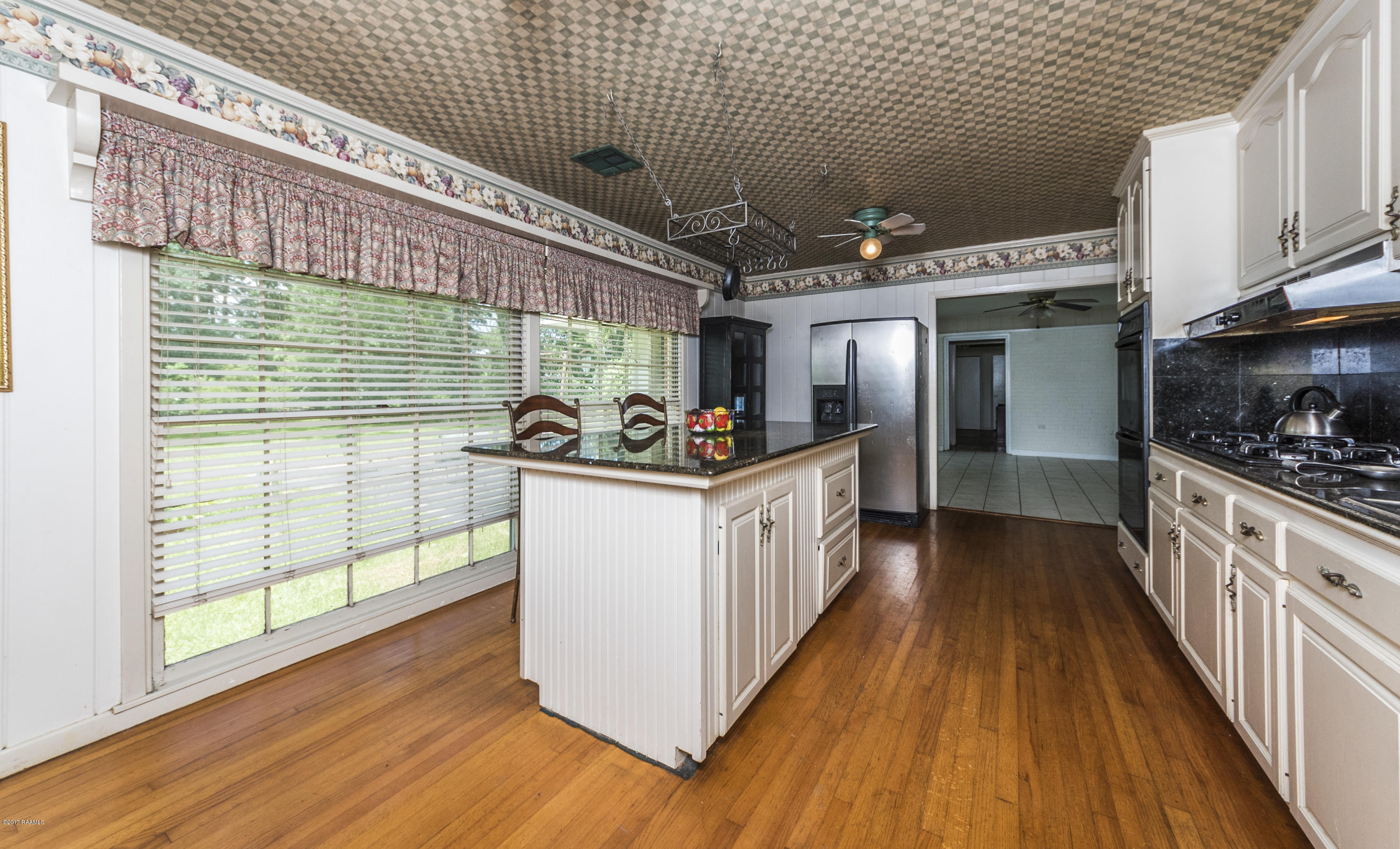 304 Leonpacher Road Lafayette, LA 70508 - Photo 7 of 28 Kitchen 1
