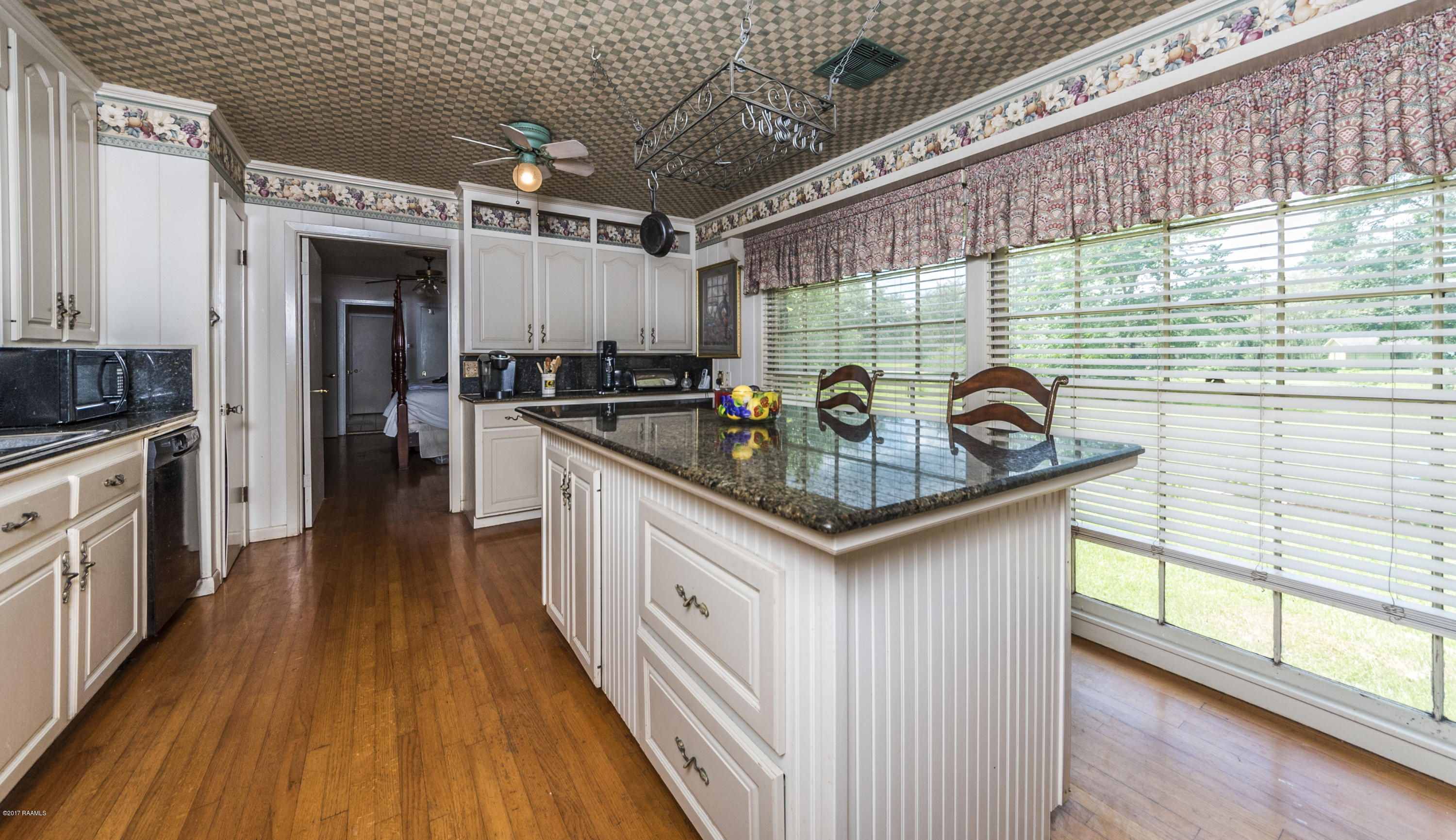 304 Leonpacher Road Lafayette, LA 70508 - Photo 8 of 28 Kitchen 2