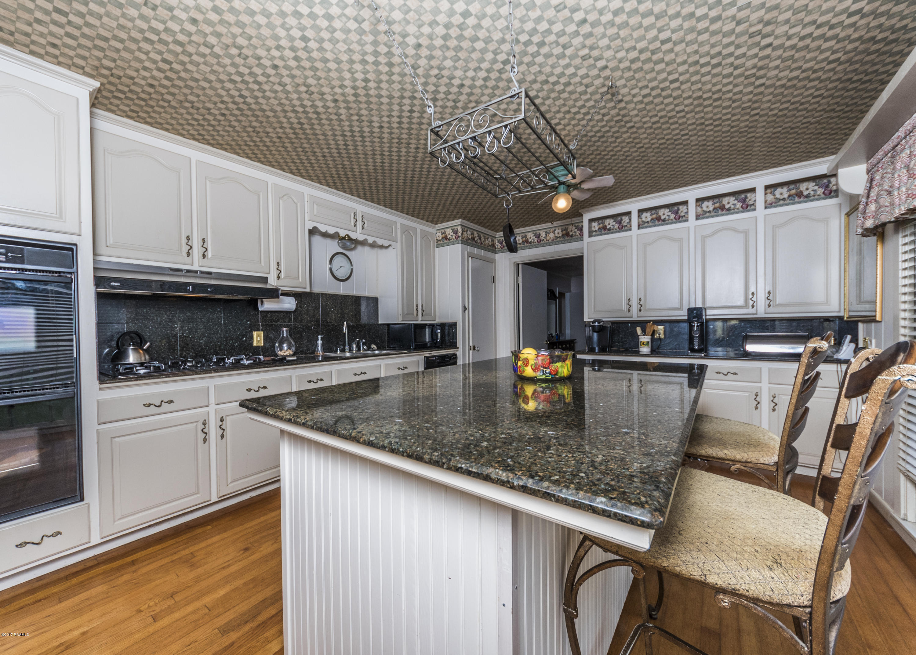 304 Leonpacher Road Lafayette, LA 70508 - Photo 9 of 28 Kitchen 3