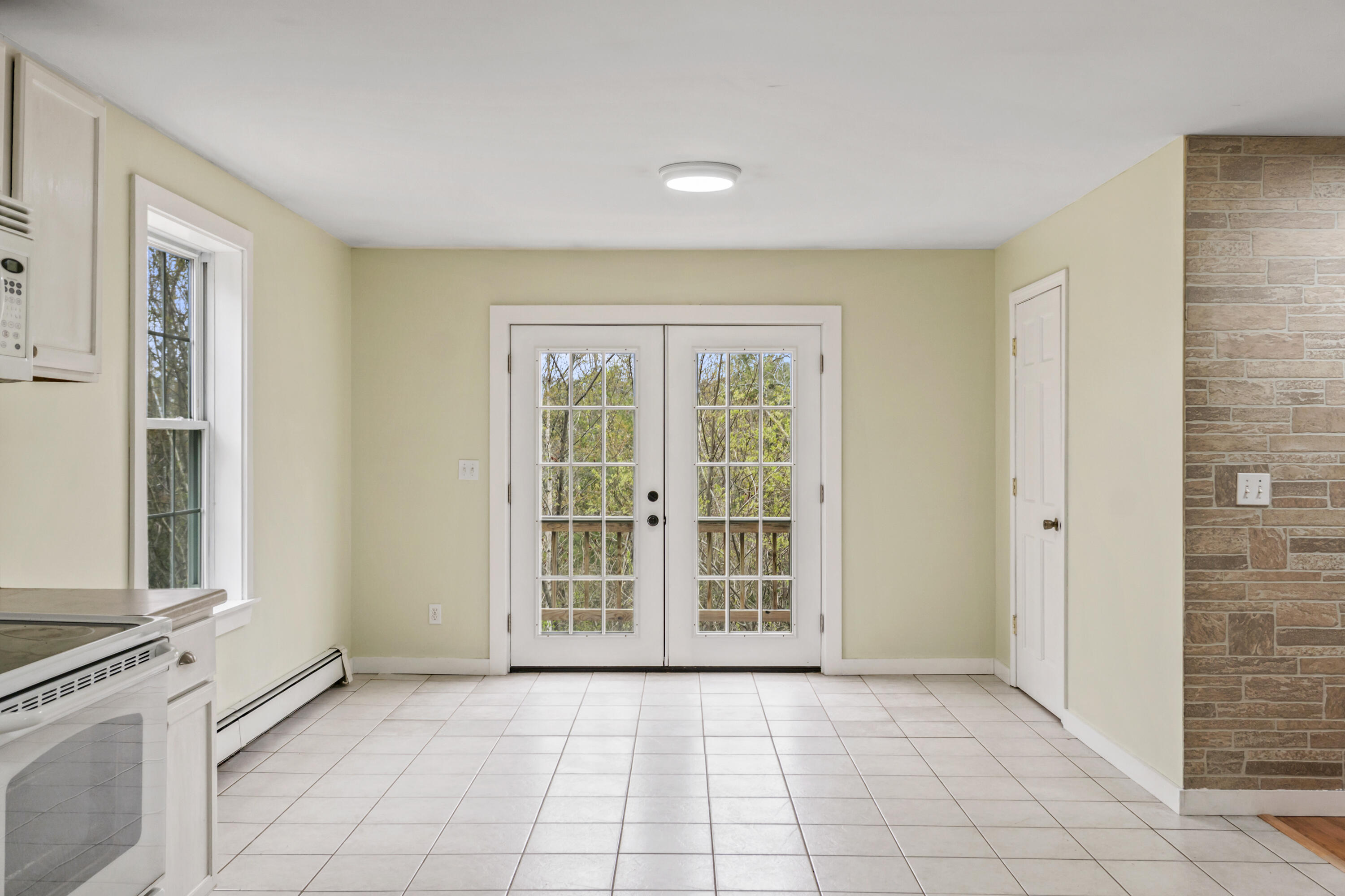 21 Sandy Brook Road West Bath, ME 04530 - Photo 12 of 56 photos_high_resolution_21_Sandy_Brook_Rd