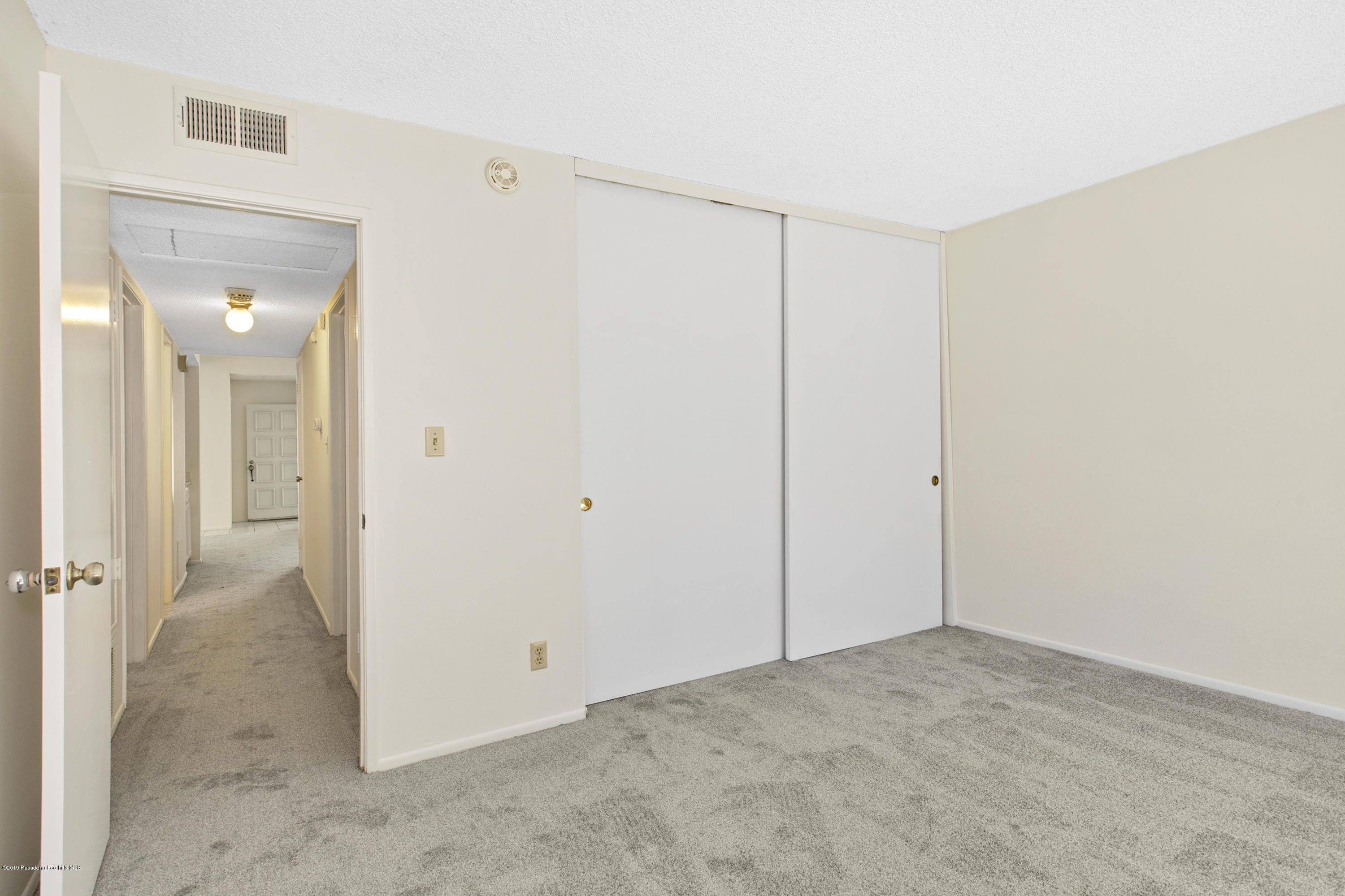 1741 East Maple Street Pasadena, CA 91106 - Photo 24 of 28 249543651115057cf-vt115057-124