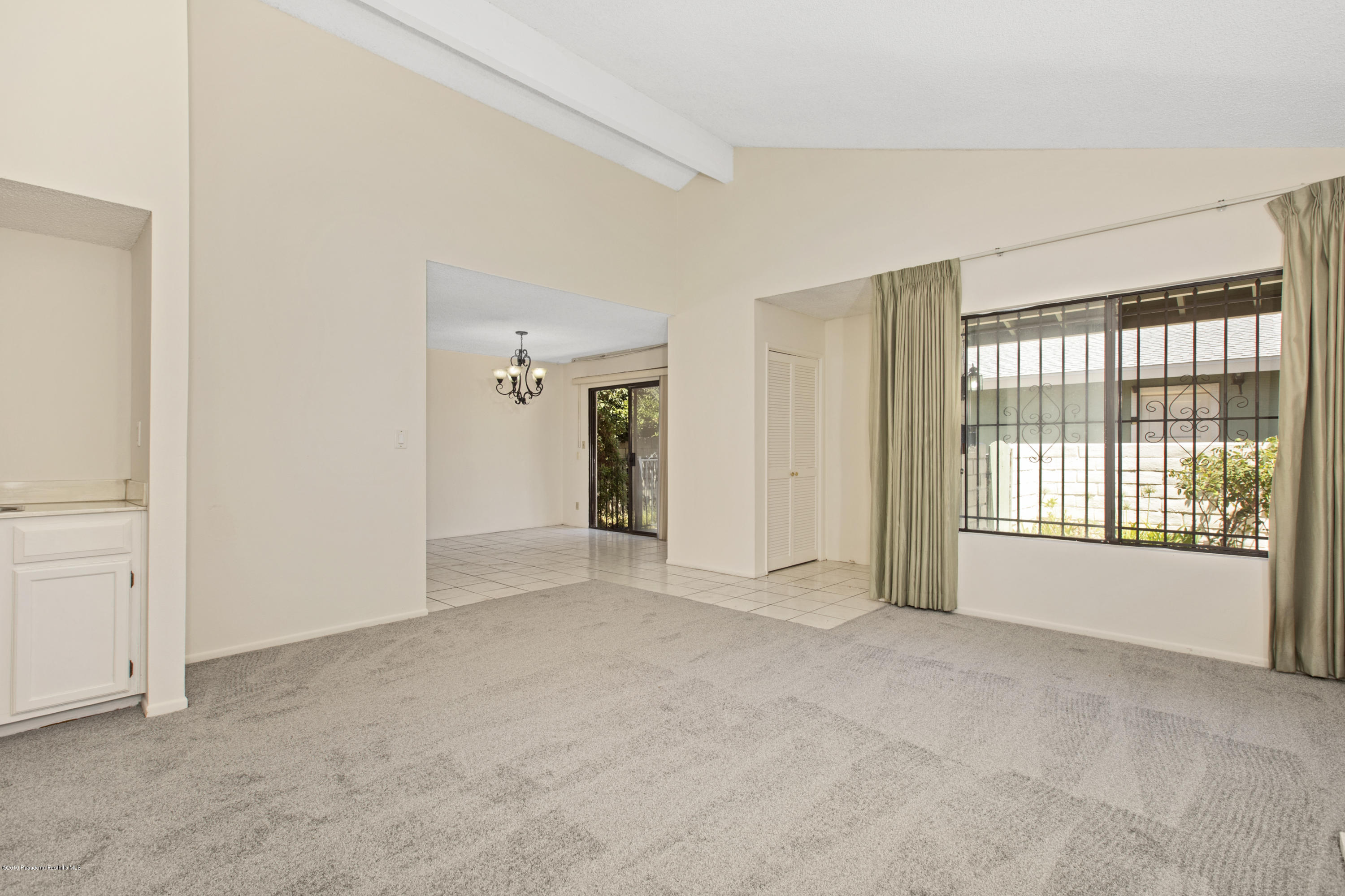 1741 East Maple Street Pasadena, CA 91106 - Photo 4 of 28 49543655115057cf-vt115057-104