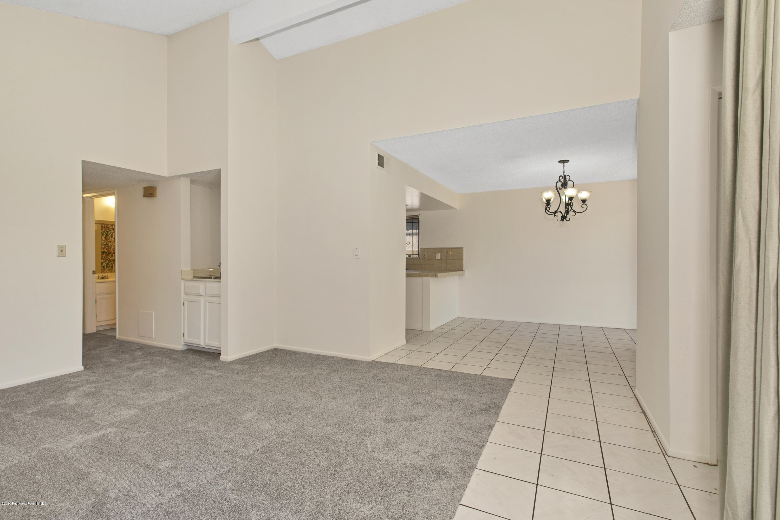 1741 East Maple Street Pasadena, CA 91106 - Photo 6 of 28 69543650115057cf-vt115057-106