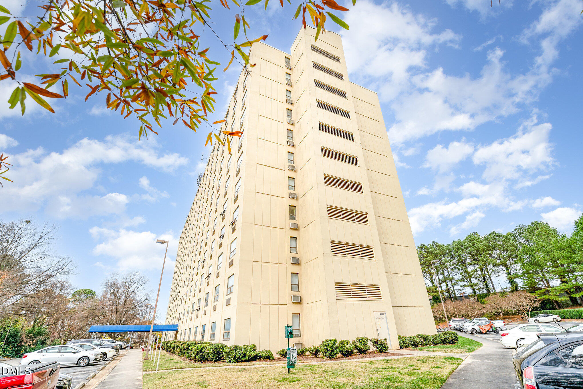 4700 Westgrove Street, Unit 216 Raleigh, NC 27606 - Photo 20 of 21 a building view