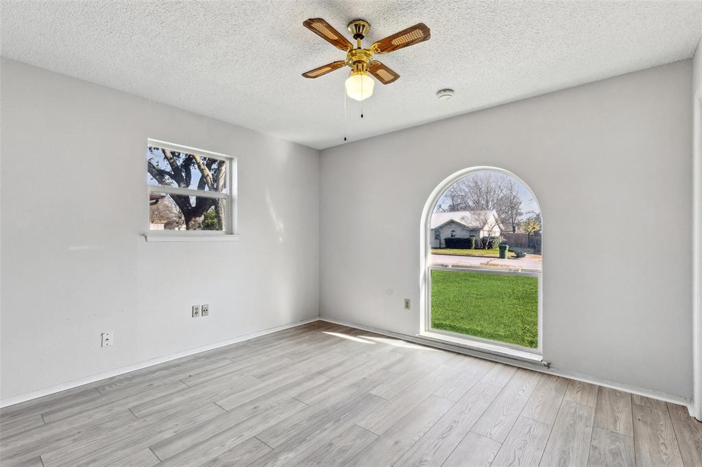 3605 Spring Valley Drive Bedford, TX 76021 - Photo 21 of 31