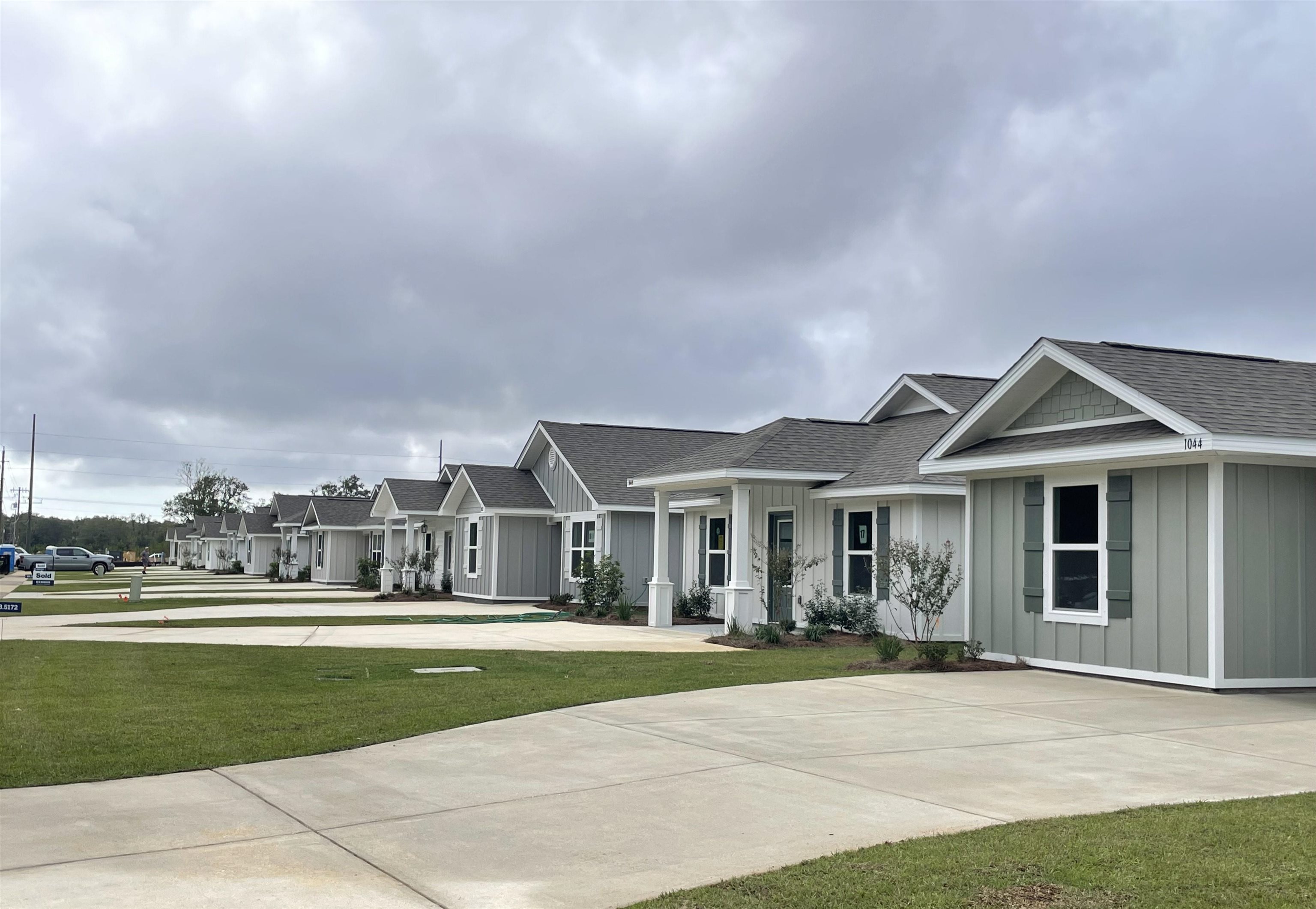 1024 South Bay Street Foley, AL 36535 - Photo 20 of 28 Front Of Structure