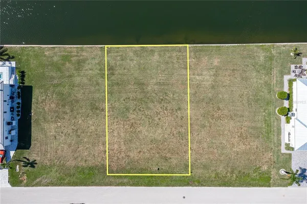 $275,000 | 83 Colony Point Drive, Punta Gorda, FL 33950
