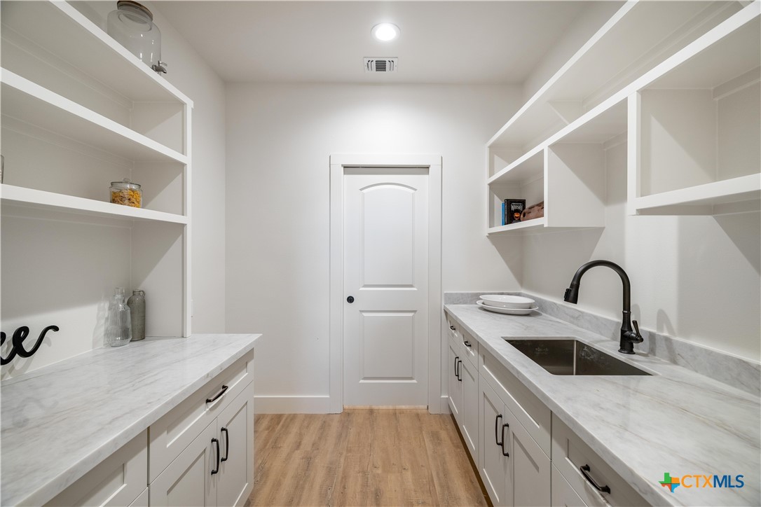 112 Ridgehaven Trail Victoria, TX 77905 - Photo 20 of 47