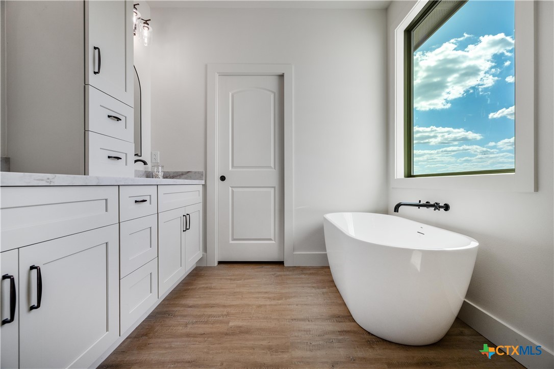 112 Ridgehaven Trail Victoria, TX 77905 - Photo 30 of 47