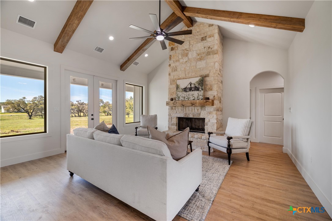 112 Ridgehaven Trail Victoria, TX 77905 - Photo 7 of 47