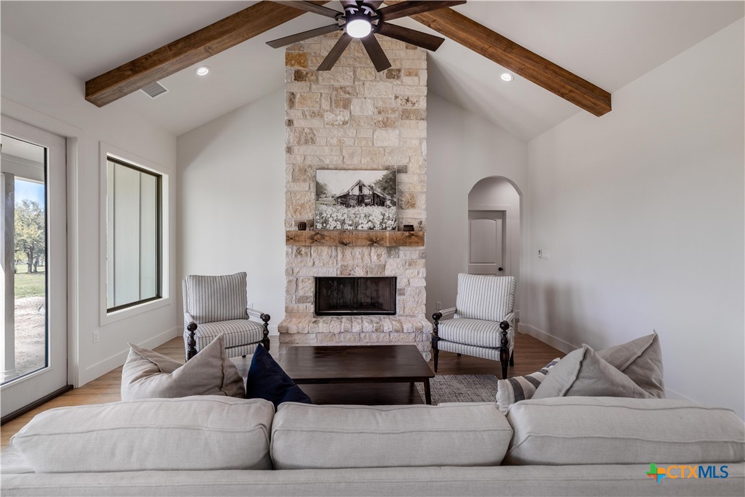 112 Ridgehaven Trail Victoria, TX 77905 - Photo 8 of 47