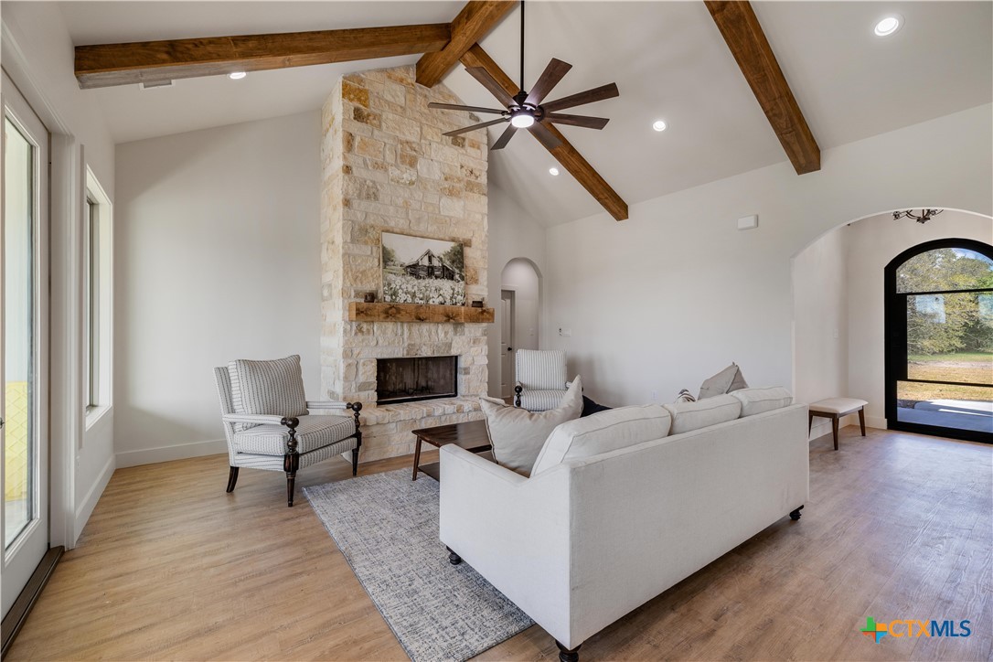 112 Ridgehaven Trail Victoria, TX 77905 - Photo 9 of 47