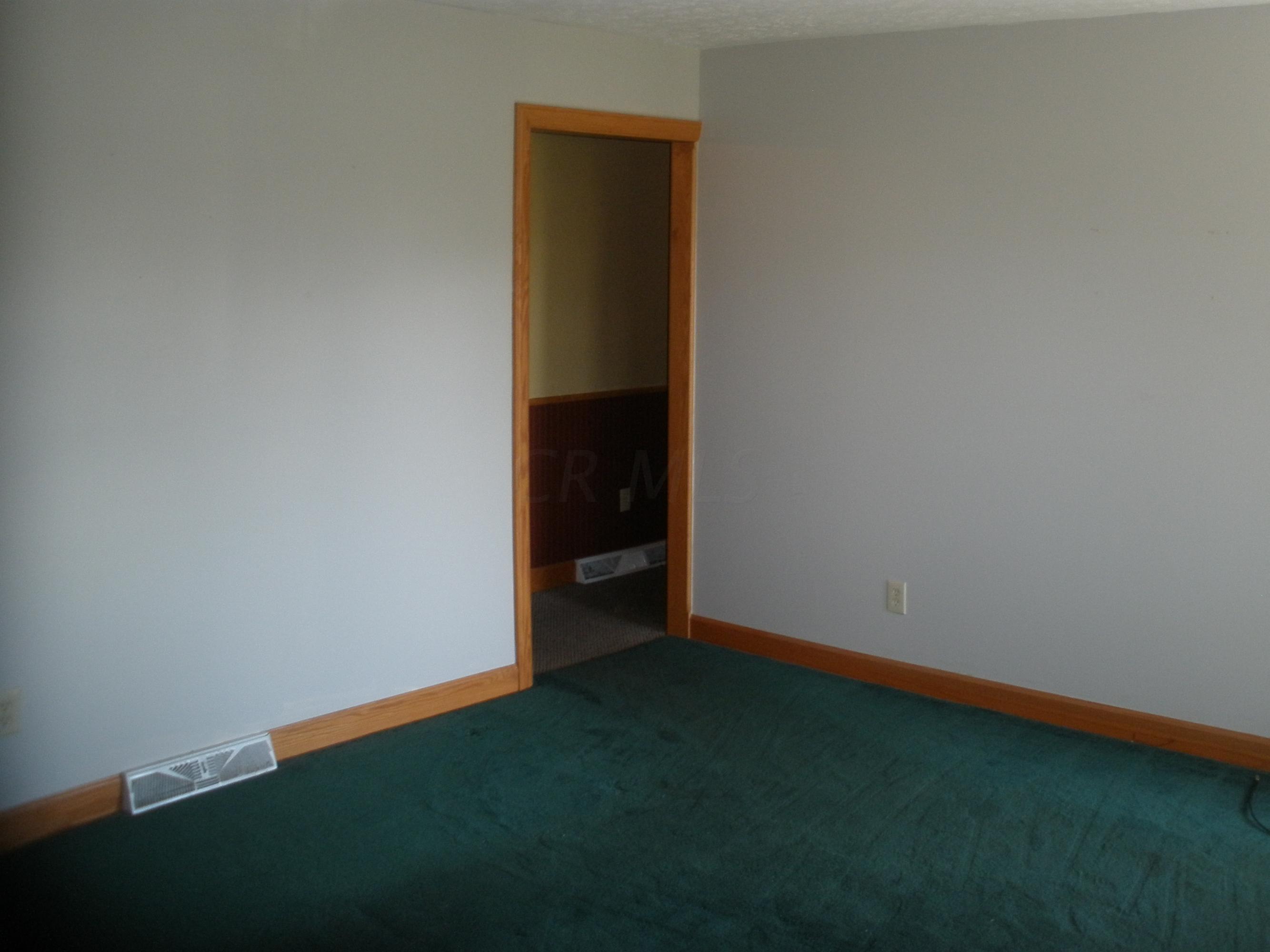612 Dunkle Road Circleville, OH 43113 - Photo 6 of 24 Gallery Image 6