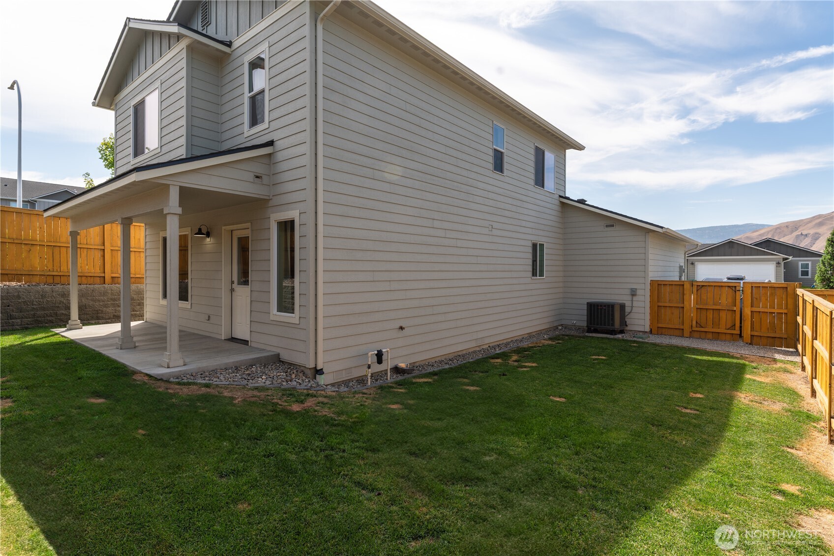 412 South Kansas Loop East Wenatchee, WA 98802 - Photo 23 of 26