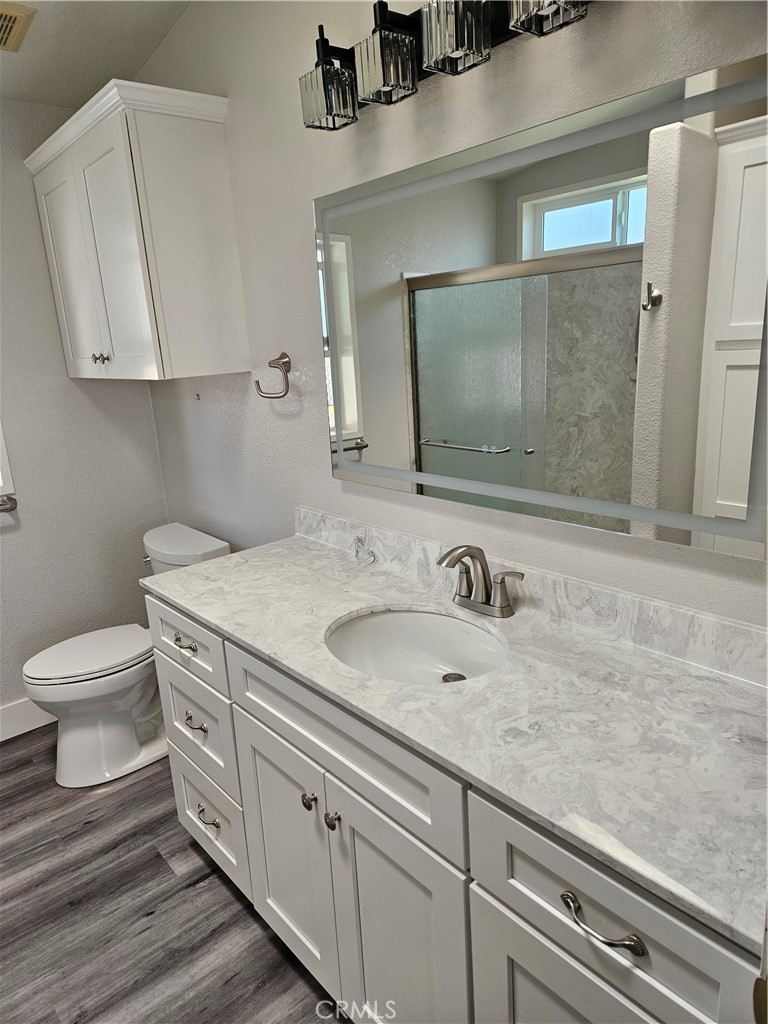 14851 Jeffrey Road, Unit 171 Irvine, CA 92618 - Photo 14 of 40 Master bathroom view