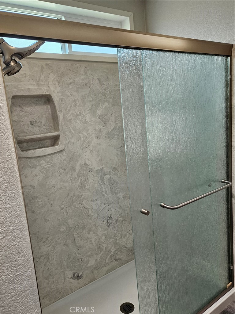 14851 Jeffrey Road, Unit 171 Irvine, CA 92618 - Photo 23 of 40 Guest Bathroom Shower