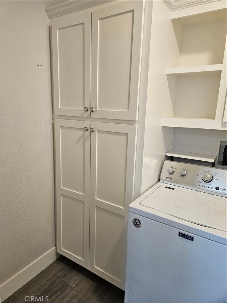 14851 Jeffrey Road, Unit 171 Irvine, CA 92618 - Photo 25 of 40 Laundry room storage