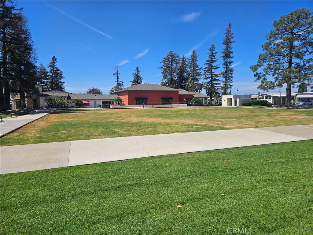 14851 Jeffrey Road, Unit 171 Irvine, CA 92618 - Photo 30 of 40 Meadows clubhouse and office