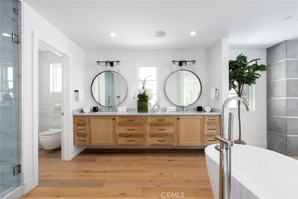 1025 West Balboa Boulevard Newport Beach, CA 92661 - Photo 50 of 70