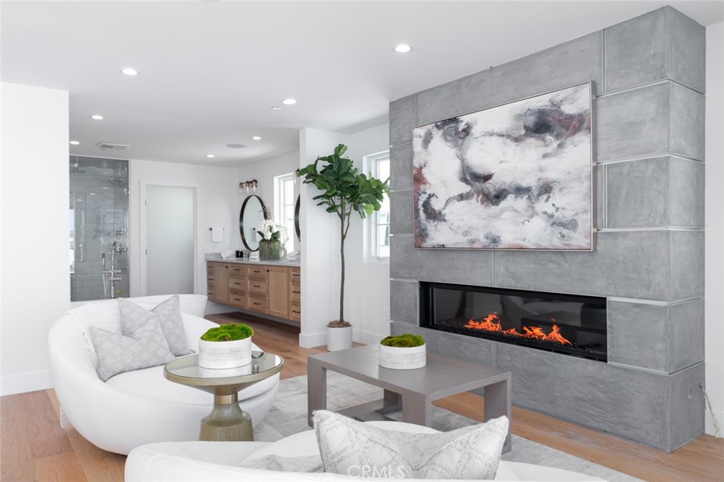 1025 West Balboa Boulevard Newport Beach, CA 92661 - Photo 54 of 70 a living room with furniture and a fireplace