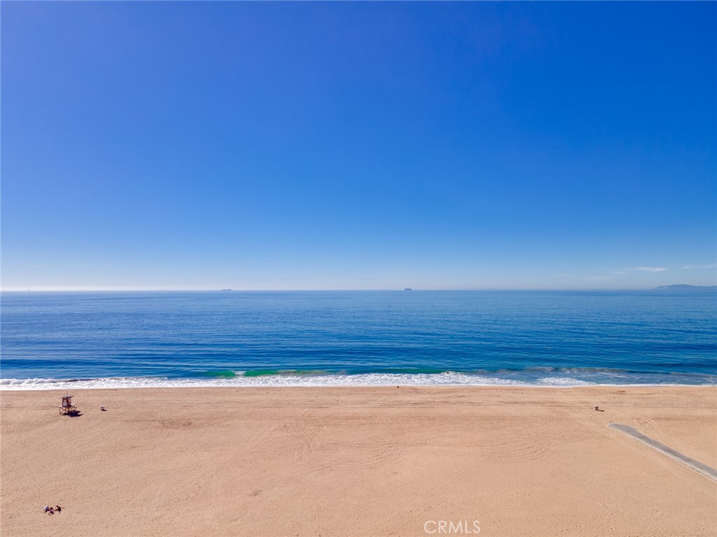 1025 West Balboa Boulevard Newport Beach, CA 92661 - Photo 9 of 70