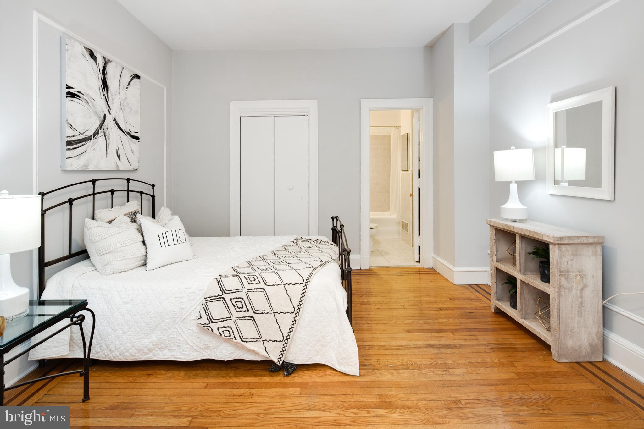 1613 Harvard Street Northwest, Unit 102 Washington, DC 20009 - Photo 11 of 18