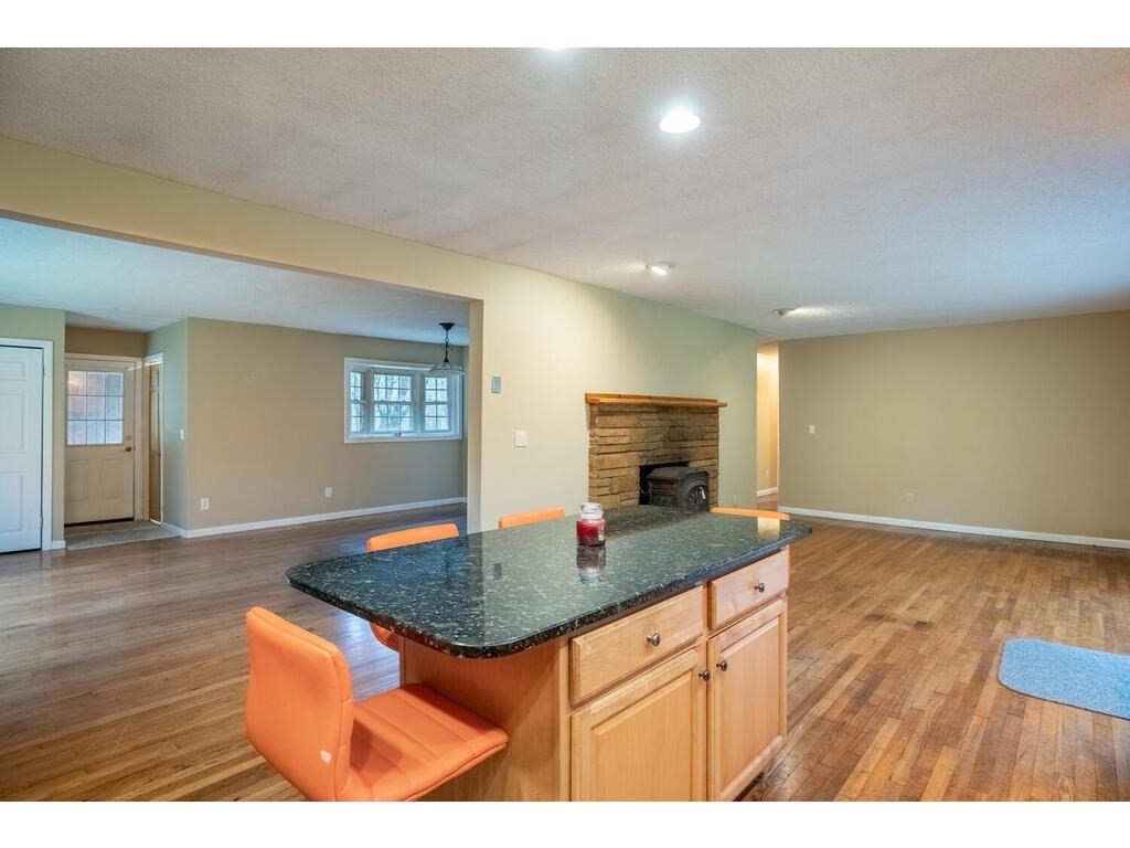 113 Thayer Road Monson, MA 01057 - Photo 18 of 40