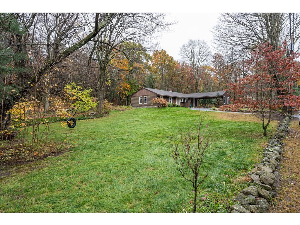 113 Thayer Road Monson, MA 01057 - Photo 3 of 40