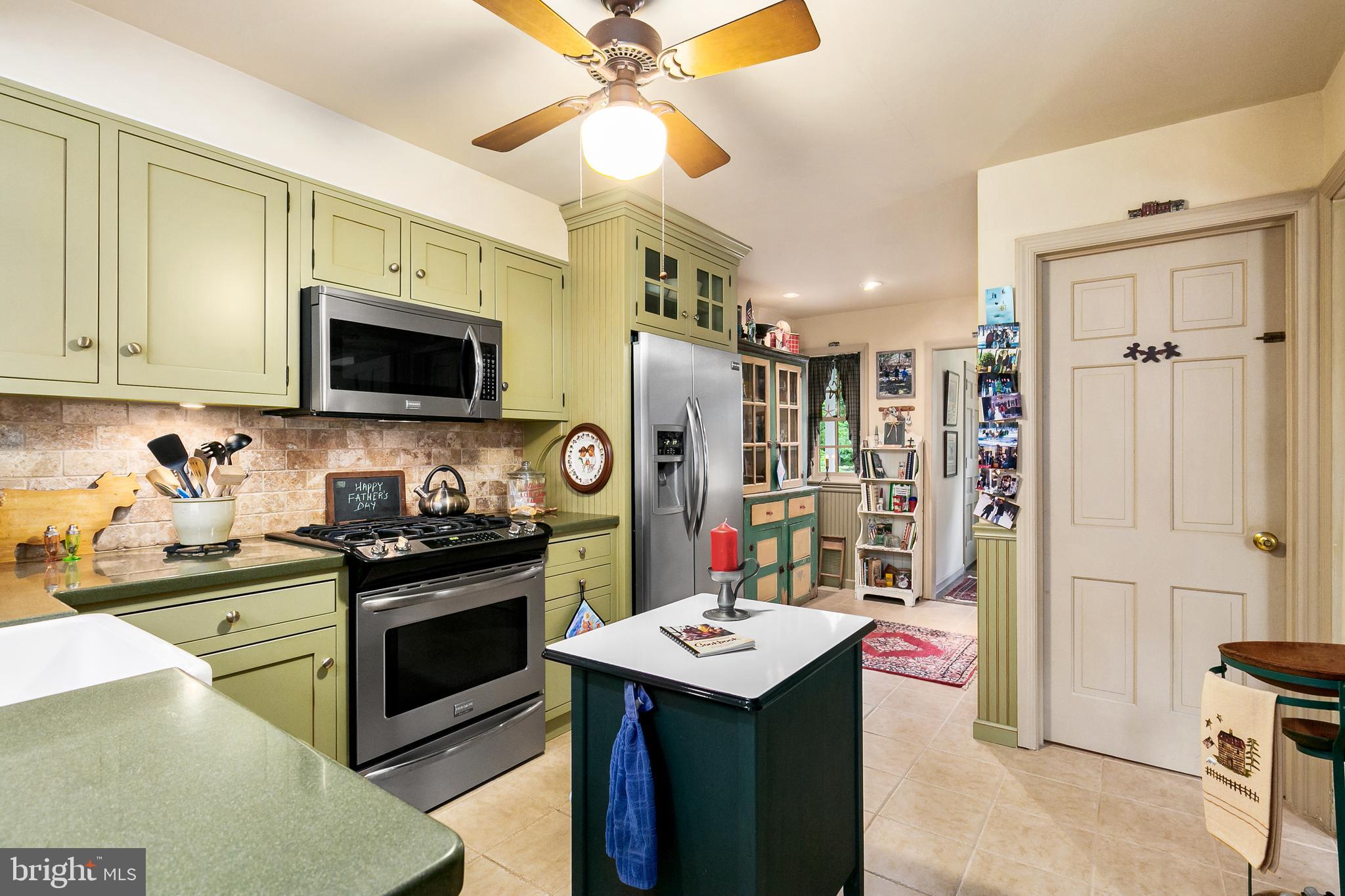 128 Colwick Road Cherry Hill, NJ 08002 - Photo 11 of 34