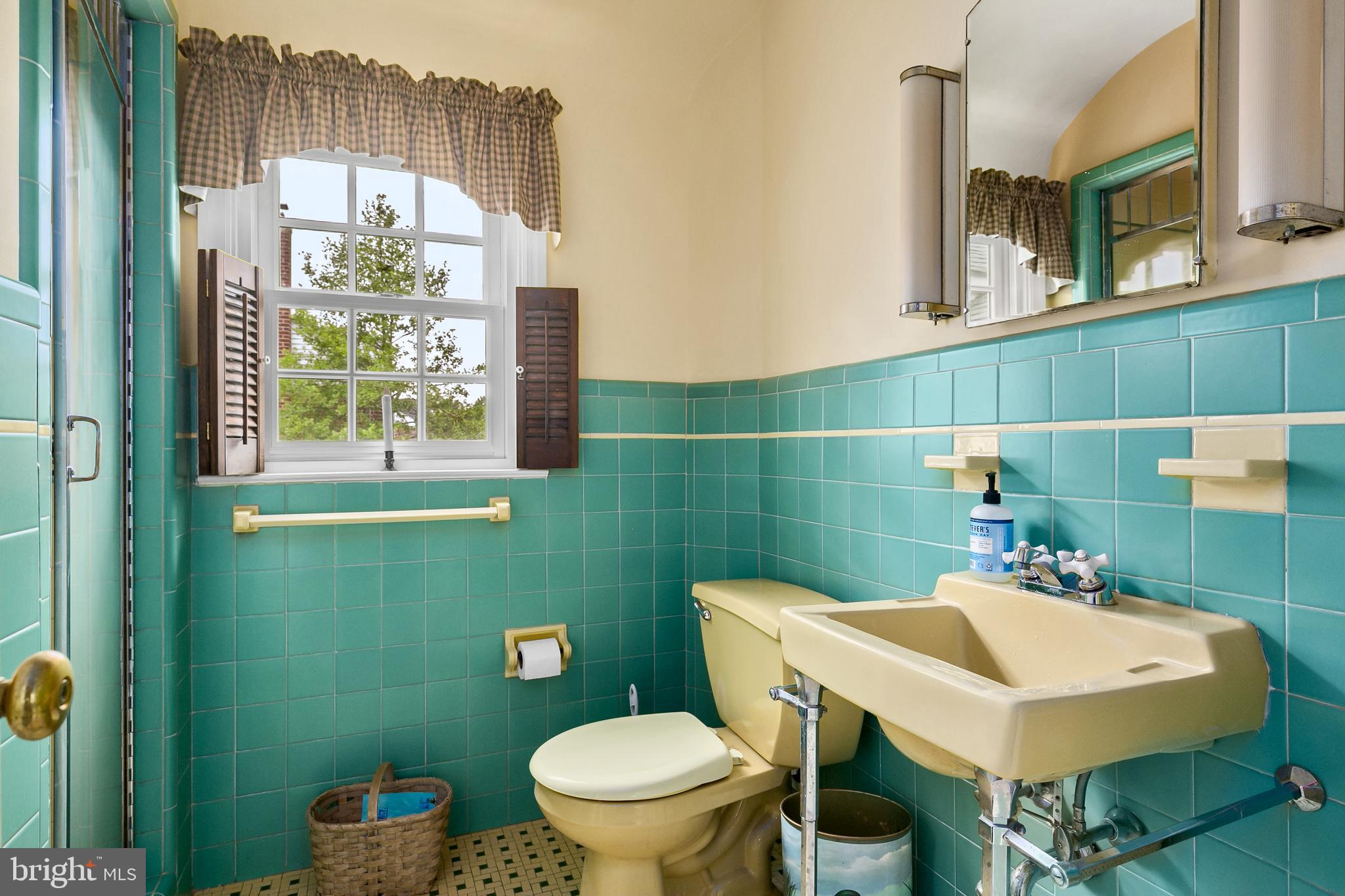 128 Colwick Road Cherry Hill, NJ 08002 - Photo 22 of 34