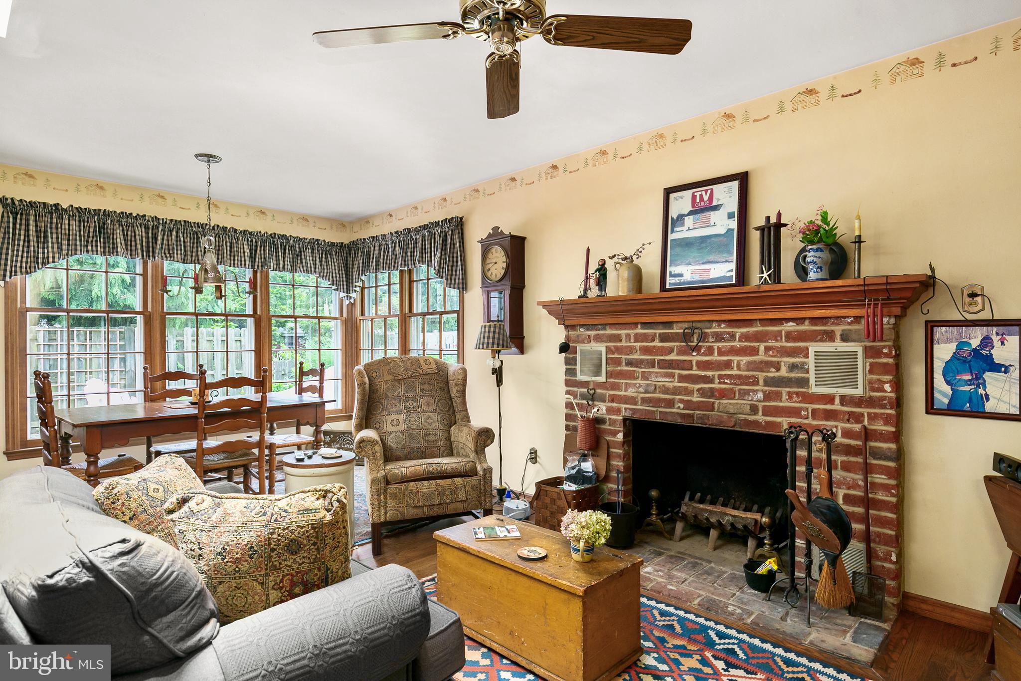 128 Colwick Road Cherry Hill, NJ 08002 - Photo 4 of 34