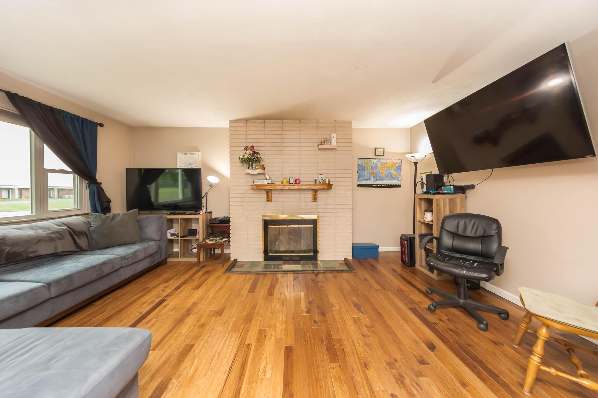 Gallery Image 6
