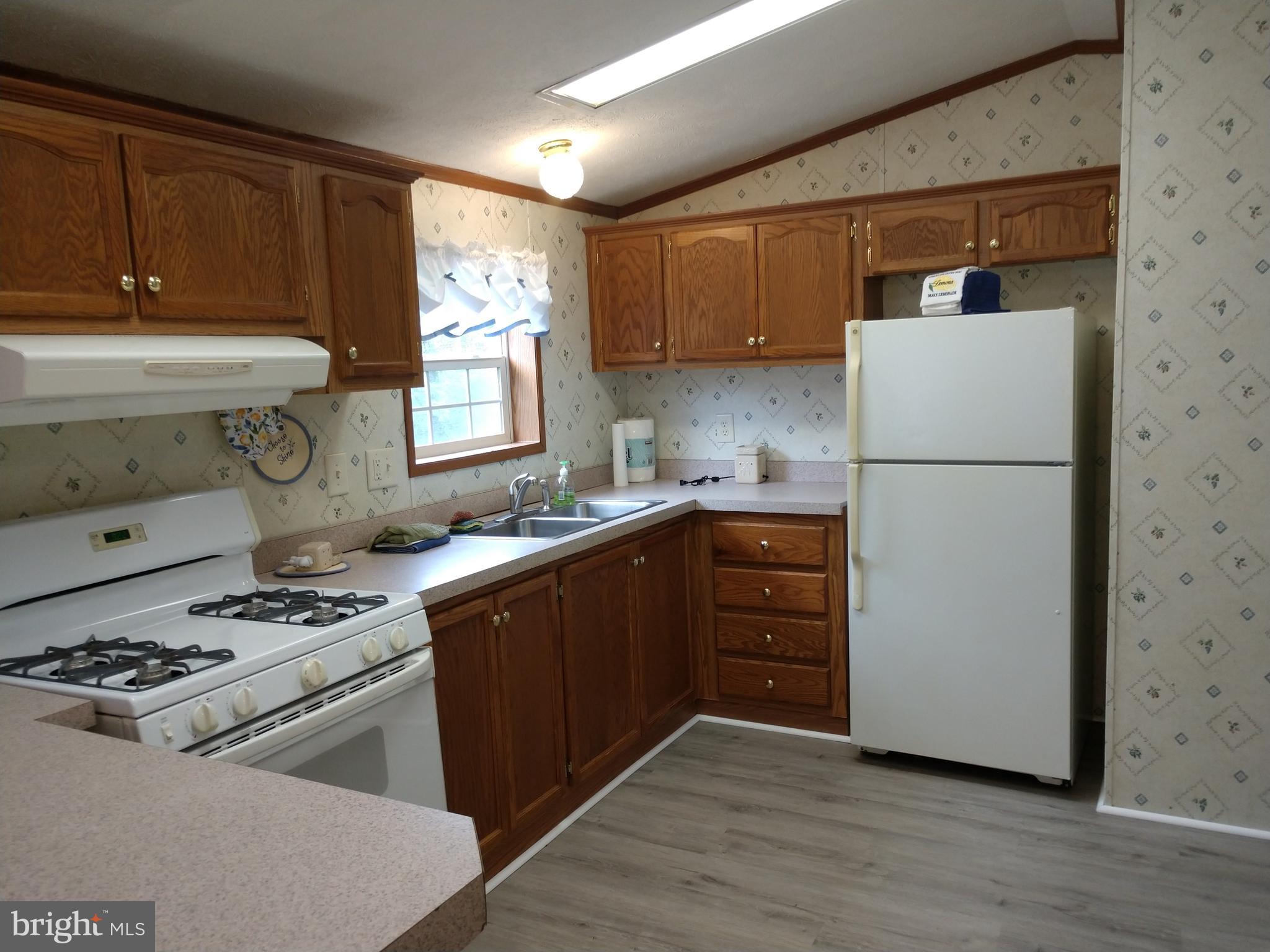 2339 North Pleasantview Road Pottstown, PA 19464 - Photo 5 of 12 Gallery Image 5