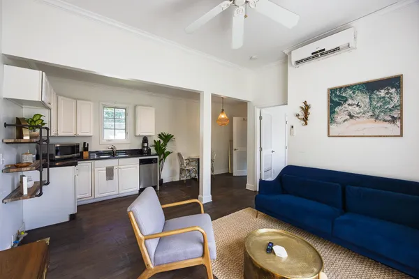 $17,000 | 717 Forest Hill Boulevard, West Palm Beach, FL 33405