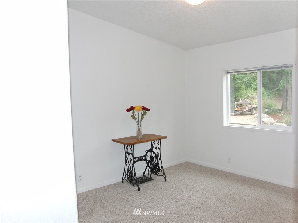 44665 Southeast Edgewick Road North Bend, WA 98045 - Photo 14 of 25 Gallery Image 14